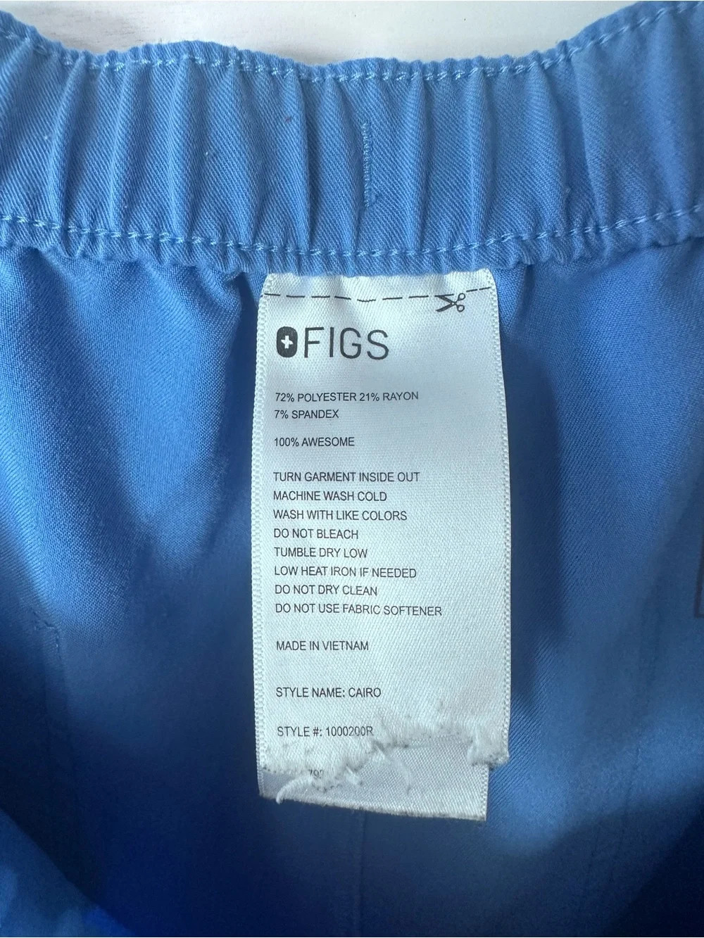 Figs Men's Cairo Cargo Scrub Pants Ceil Blue - Size L